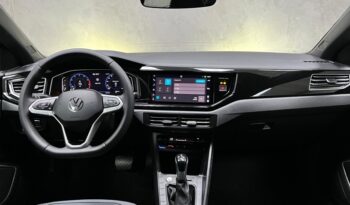 
									VOLKSWAGEN NIVUS 1.0 200 TSI TOTAL FLEX HIGHLINE AUTOMÁTICO 2023 completo								