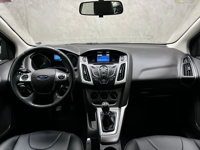 FORD FOCUS 1.6 SE 16V FLEX 4P MANUAL 2015