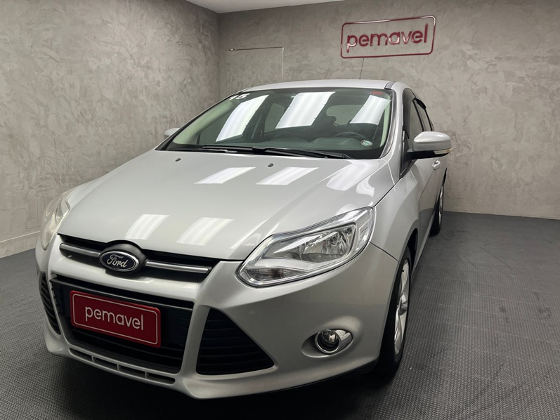FORD FOCUS 1.6 SE 16V FLEX 4P MANUAL 2015