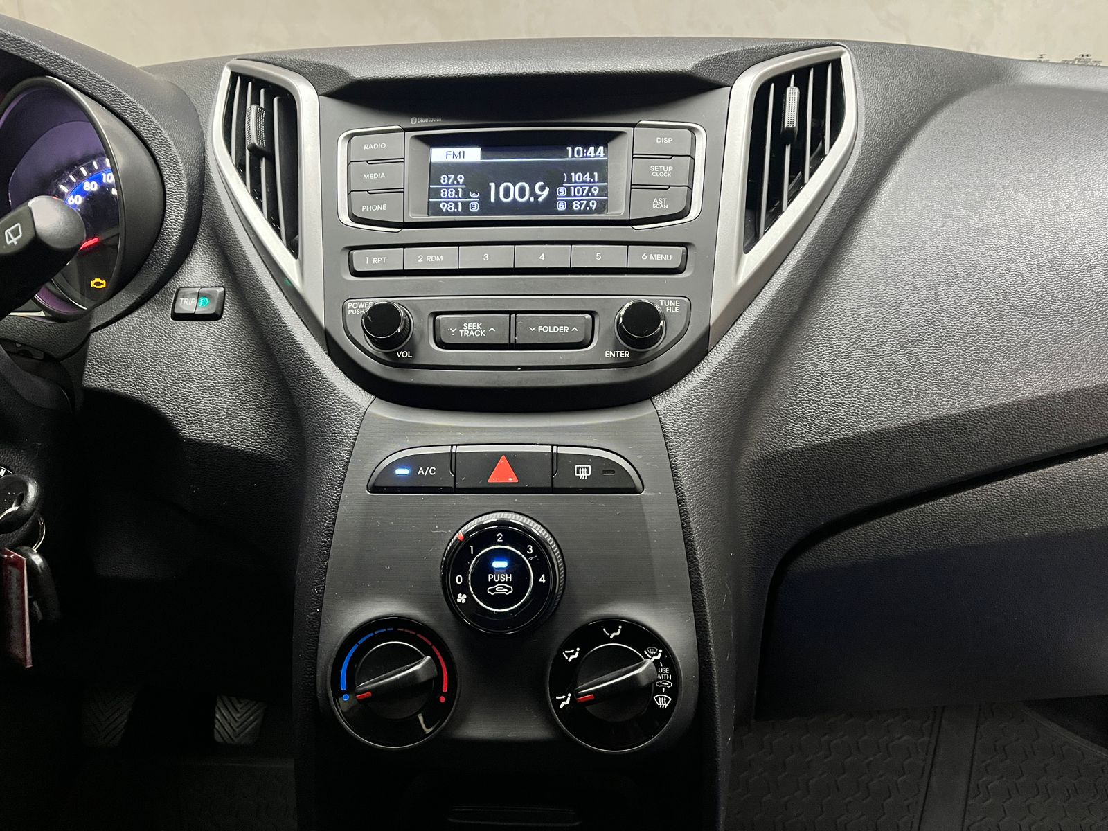 HYUNDAI HB20 1.0 UNIQUE 12V FLEX 4P MANUAL 2019