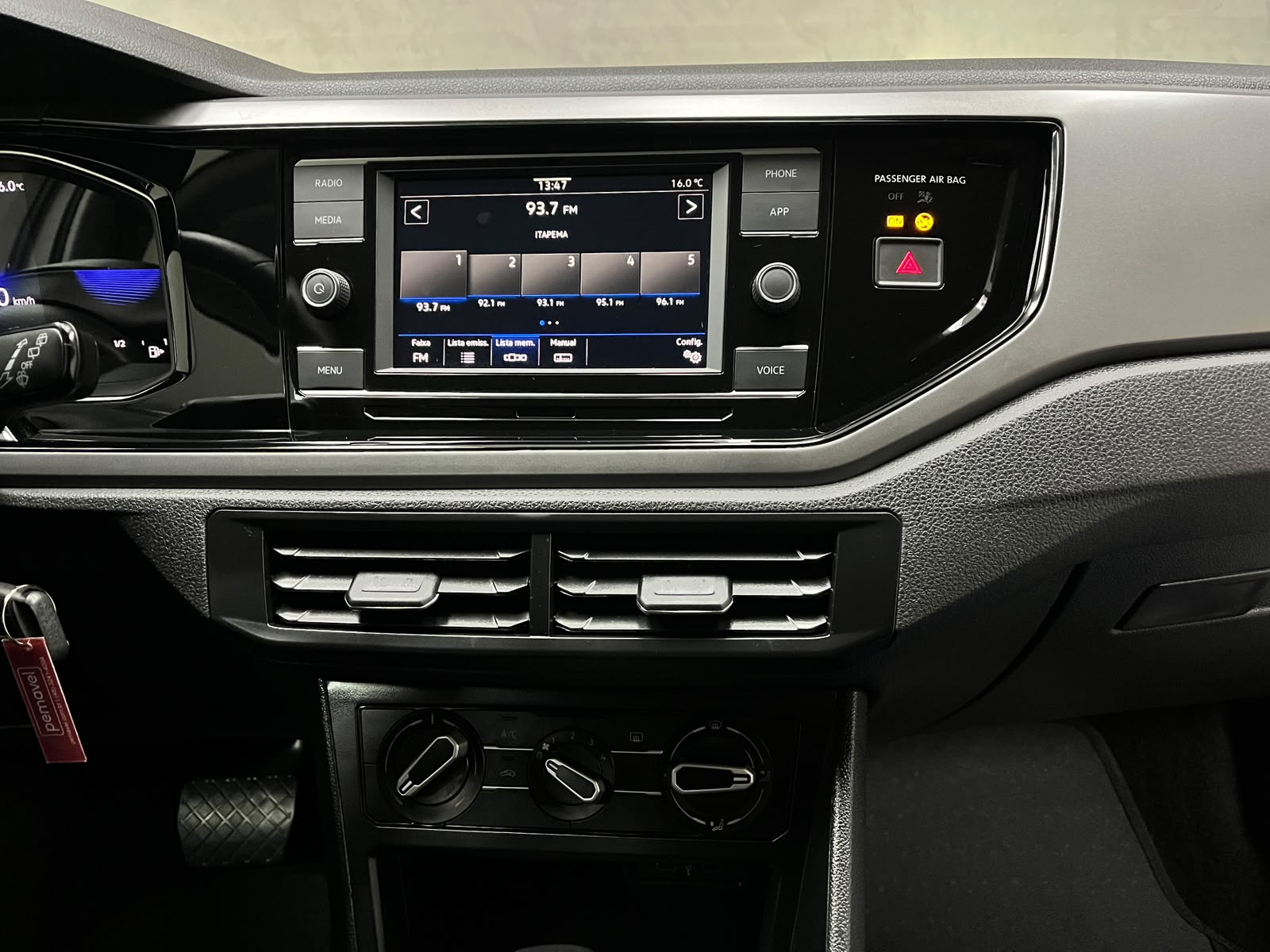 VOLKSWAGEN NIVUS 1.0 200 TSI TOTAL FLEX COMFORTLINE AUTOMÁTICO 2023