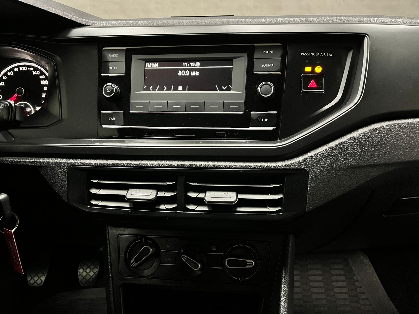 VOLKSWAGEN POLO 1.0 MPI TOTAL FLEX MANUAL 2020