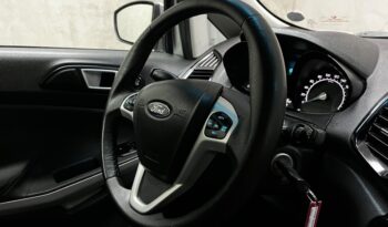 
									FORD ECOSPORT 2.0 FREESTYLE 16V FLEX 4P POWERSHIFT 2015 completo								