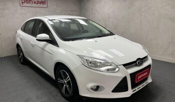 
									FORD FOCUS 2.0 S SEDAN 16V FLEX 4P POWERSHIFT 2015 completo								