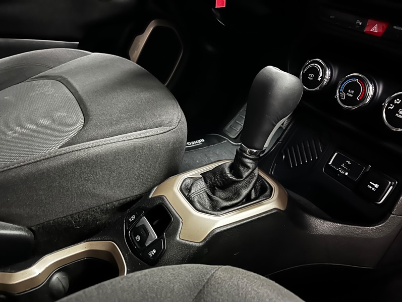 JEEP RENEGADE 1.8 16V FLEX SPORT 4P AUTOMÁTICO 2017