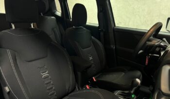 
									JEEP RENEGADE 1.3 T270 TURBO FLEX ALTITUDE AT6 2025 completo								