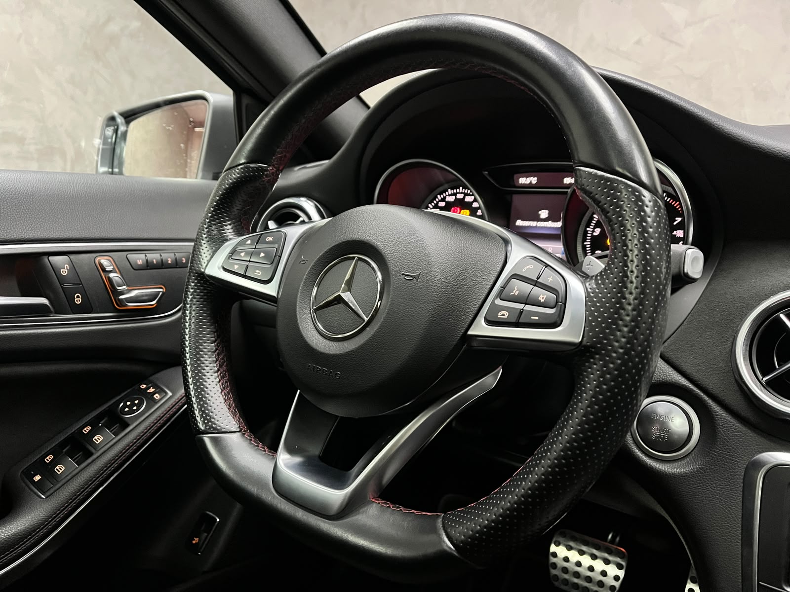 MERCEDES-BENZ GLA 250 2.0 CGI GASOLINA SPORT 7G-DCT 2018