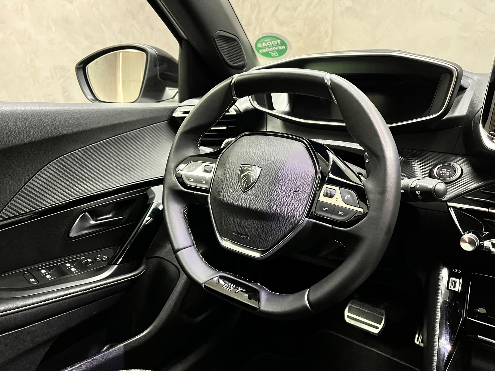 PEUGEOT 2008 1.0 TURBO 200 FLEX GT CVT 2025