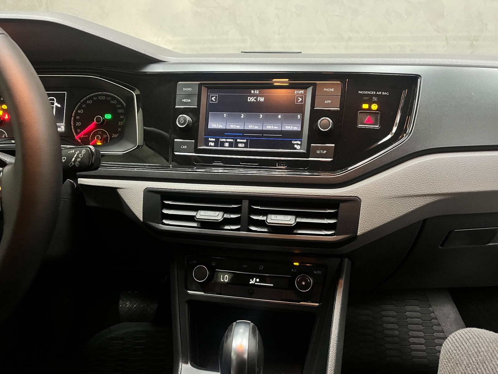 VOLKSWAGEN POLO 1.0 200 TSI COMFORTLINE AUTOMÁTICO 2020