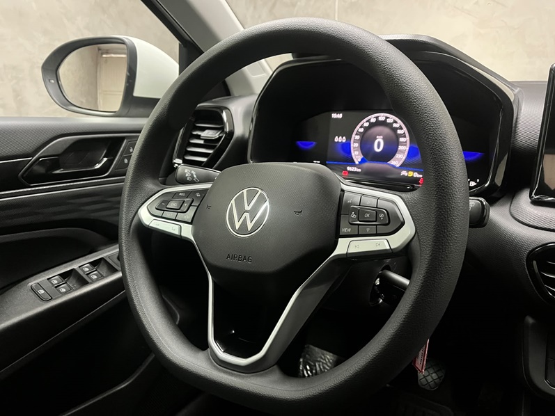 VOLKSWAGEN TERA 1.0 MPI MANUAL 2026