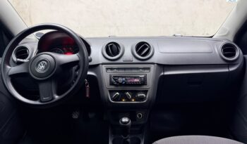 
									VOLKSWAGEN VOYAGE 1.0 MI 8V FLEX 4P MANUAL 2013 completo								
