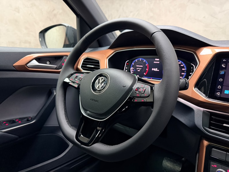 VOLKSWAGEN T-CROSS 1.0 200 TSI TOTAL FLEX COMFORTLINE AUTOMÁTICO 2021
