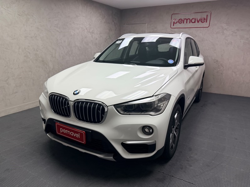BMW X1 2.0 16V TURBO ACTIVEFLEX SDRIVE20I X-LINE 4P AUTOMÁTICO 2018