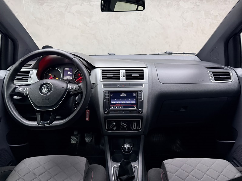 VOLKSWAGEN FOX 1.6 MSI TOTAL FLEX CONNECT 4P MANUAL 2019