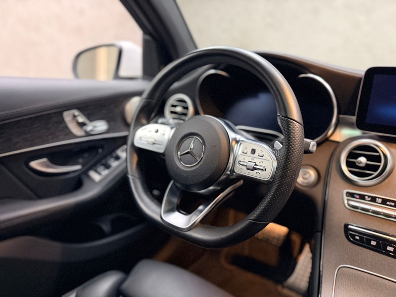 MERCEDES-BENZ GLC 300 2.0 MHEV 4MATIC 9G-TRONIC 2023