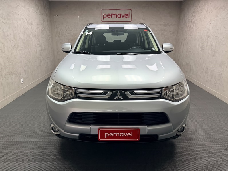 MITSUBISHI OUTLANDER 2.0 16V GASOLINA 4P AUTOMÁTICO 2014