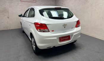 
									CHEVROLET ONIX 1.0 MPFI LT 8V FLEX 4P MANUAL 2015 completo								