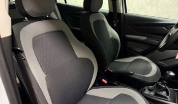 
									CHEVROLET ONIX 1.0 MPFI LT 8V FLEX 4P MANUAL 2015 completo								