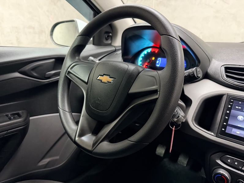 CHEVROLET ONIX 1.0 MPFI LT 8V FLEX 4P MANUAL 2015