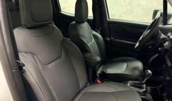 
									JEEP RENEGADE 1.3 T270 TURBO FLEX LONGITUDE AT6 2024 completo								